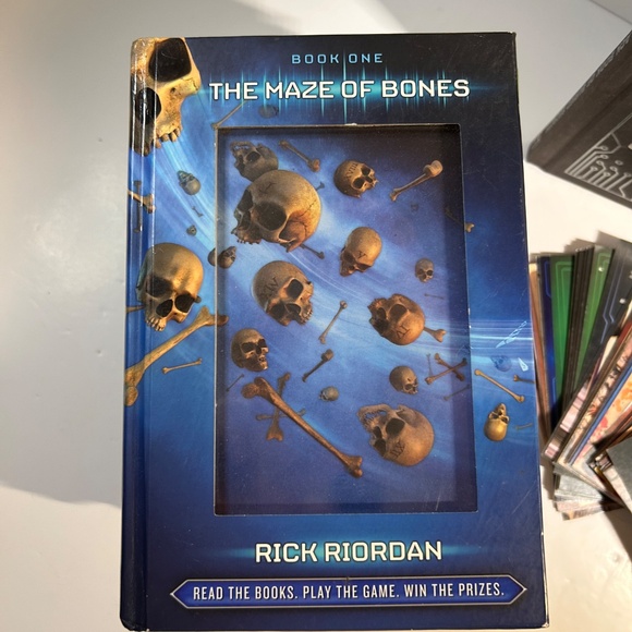 39 Clues Hardcover Books 1-8 plus bonus book and cards - Picture 10 of 16